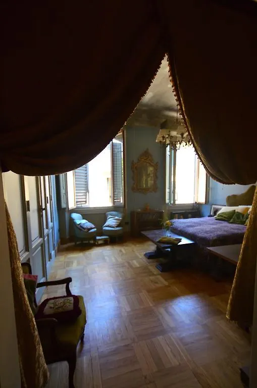 Apartment Dimora Fiorentina Pitti Atelier Hotel Florence Italy